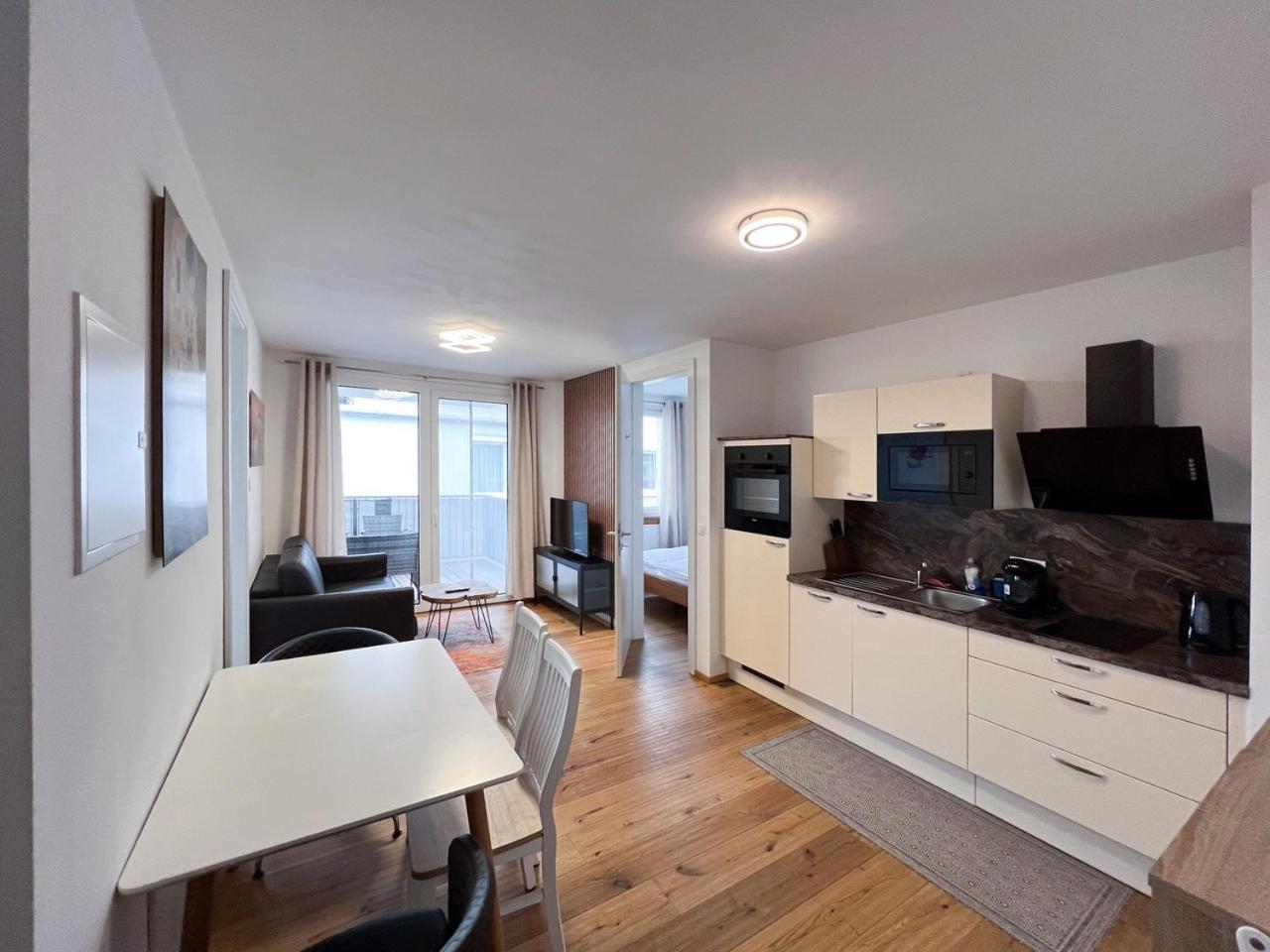 Modern Apartment W/ Cozy Balcony Near City Center Vienna Luaran gambar