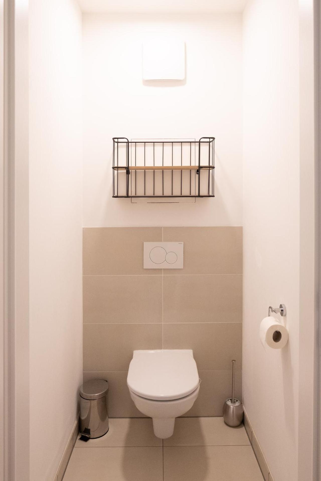 Modern Apartment W/ Cozy Balcony Near City Center Vienna Luaran gambar