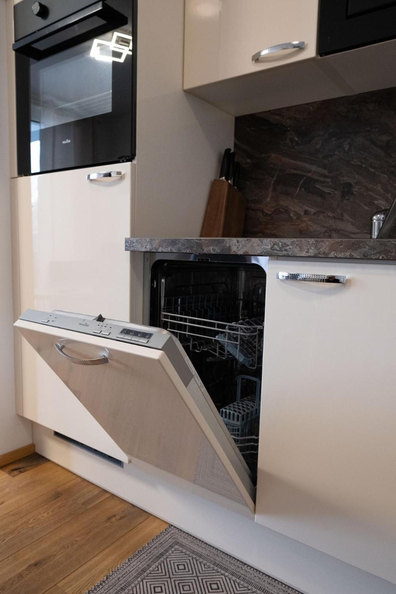 Modern Apartment W/ Cozy Balcony Near City Center Vienna Luaran gambar
